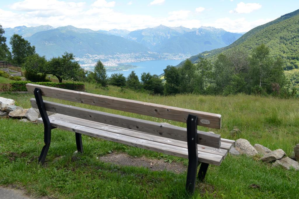 Albergo Diana Tronzano Lago Maggiore Exterior photo